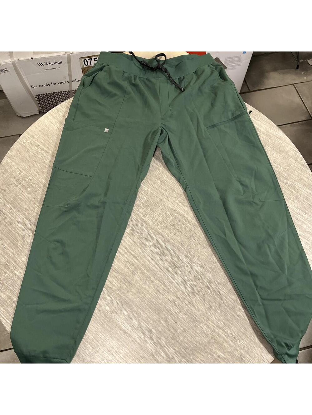 NEW FABLETICS HELIX SCRUB SET TOP & PANTS HUNTER GREEN COLOR SIZE XXL NWT